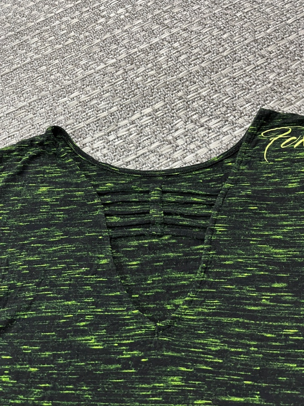 Fox | Flutter Sleeve T-Shirt - Picture 10 of 11